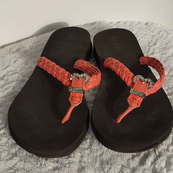 Guess Pink Faux Leather ❤️ Woman's Thong Sandals - Picture 1 of 7